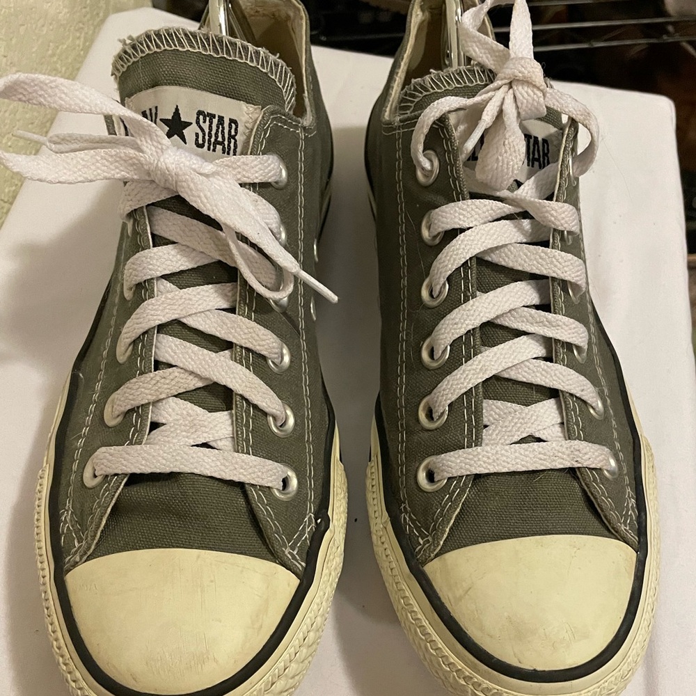 Converse Chuck Taylor All Star Madison Low gray. Worn a few times.